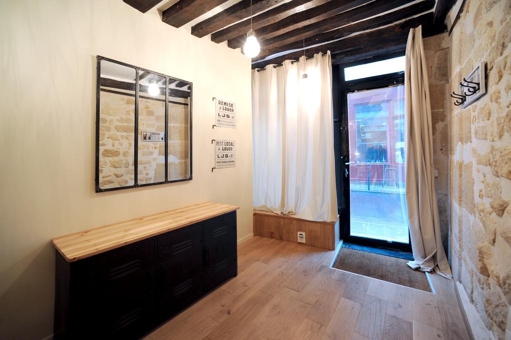 Unique Loft Apartment In Le Marais Paris Exteriör bild