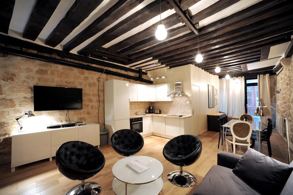 Unique Loft Apartment In Le Marais Paris Exteriör bild