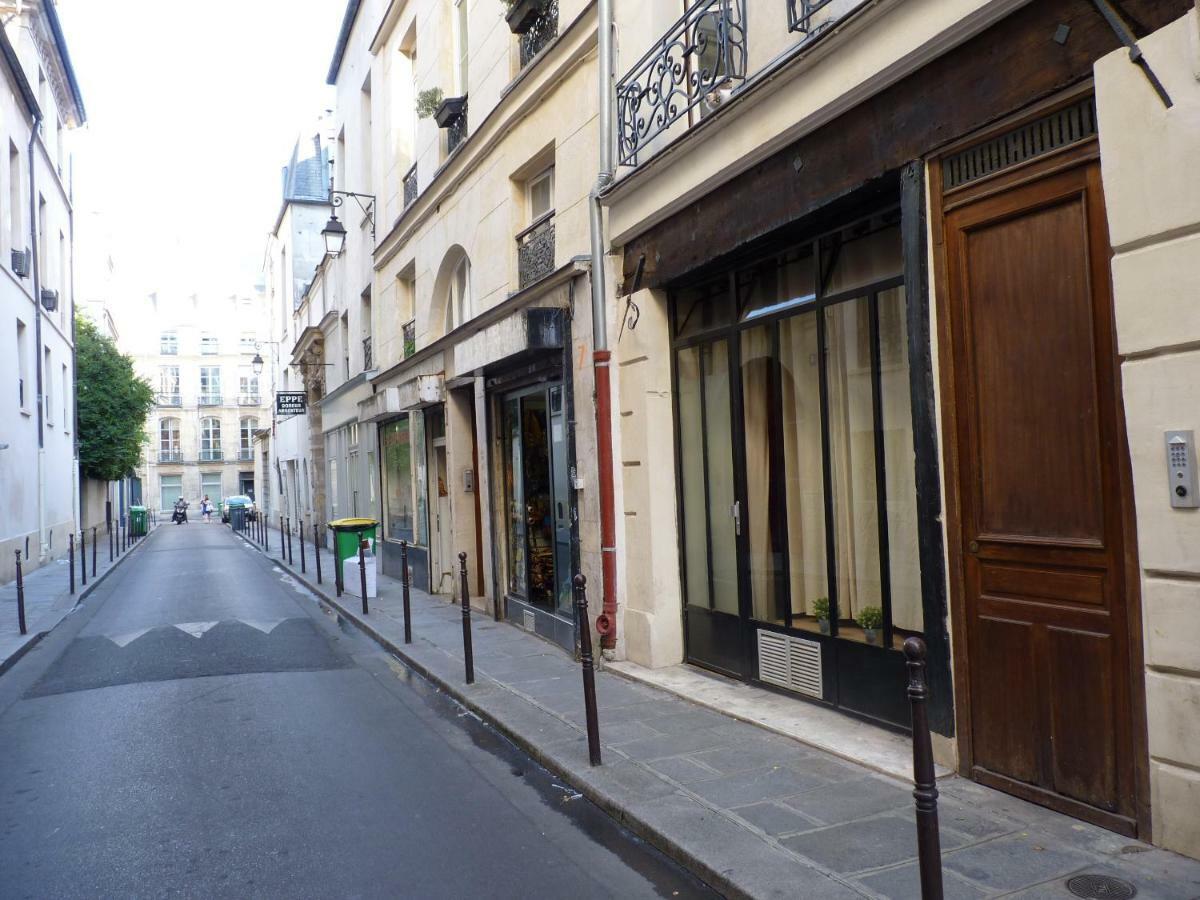 Unique Loft Apartment In Le Marais Paris Exteriör bild