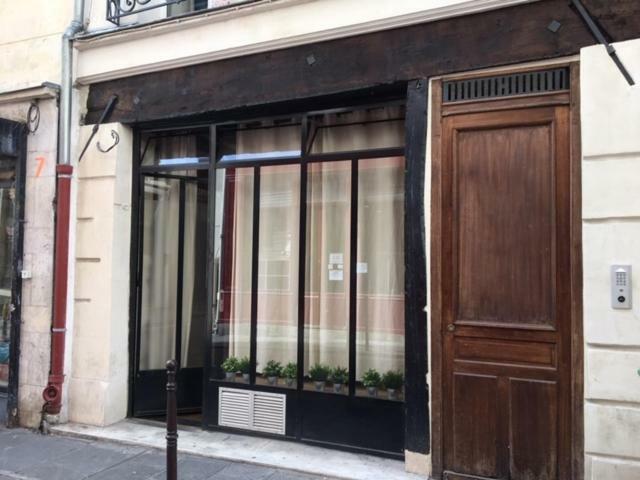 Unique Loft Apartment In Le Marais Paris Exteriör bild